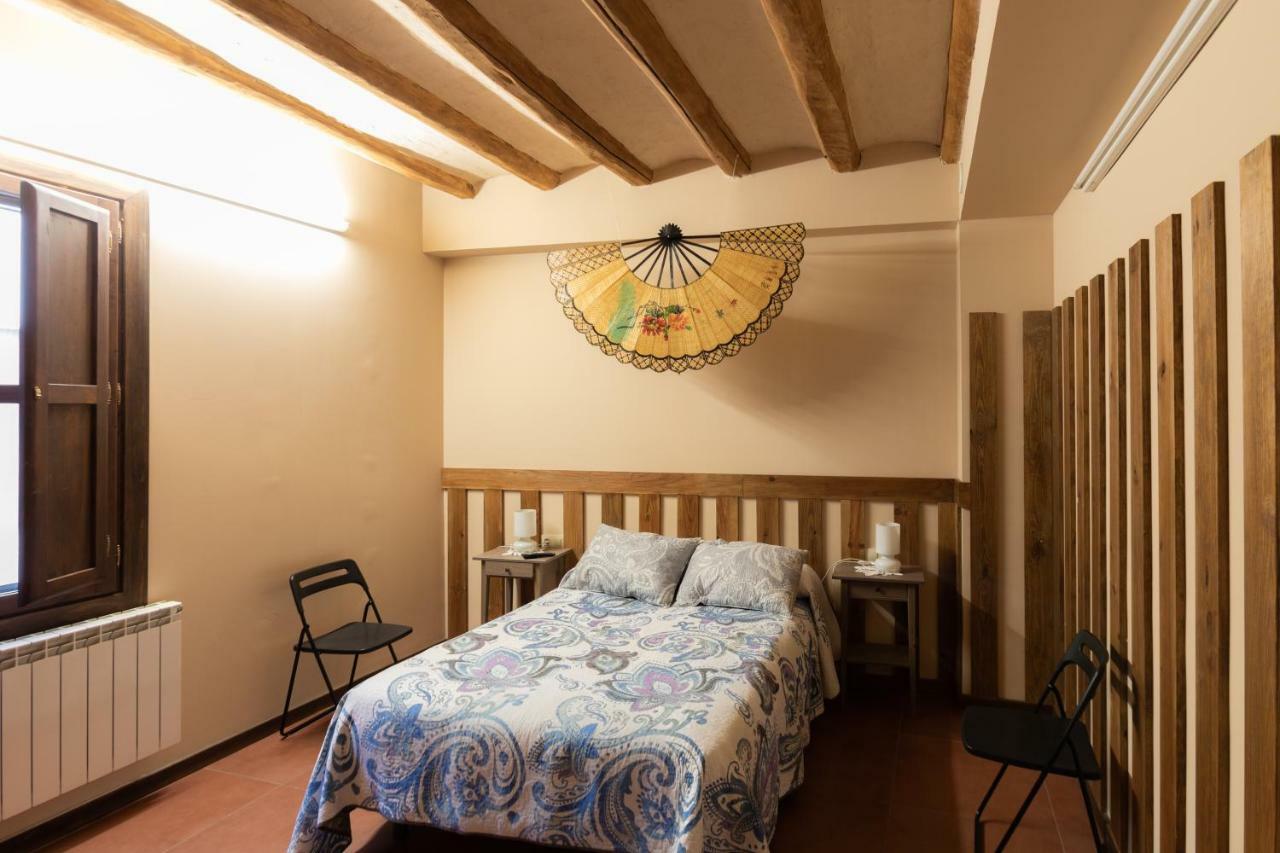 בית הארחה Alcanadre 	La Casa Azul מראה חיצוני תמונה